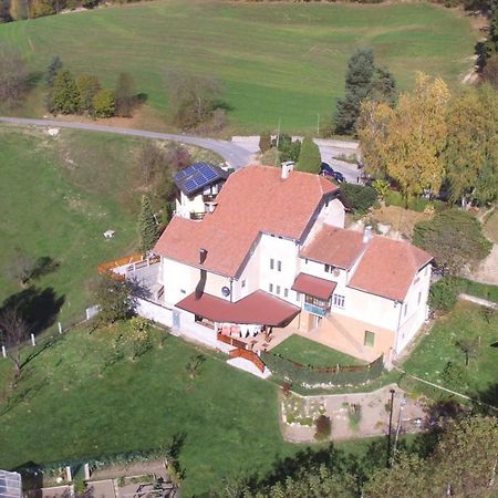 Sostanj Velenje Ravne Sobe Rooms Vrtacnik D O O Luaran gambar