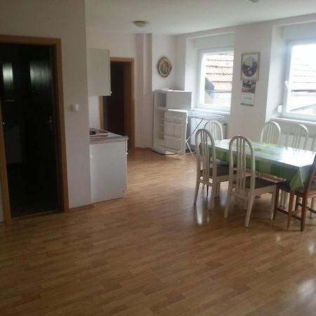Sostanj Velenje Ravne Sobe Rooms Vrtacnik D O O Luaran gambar