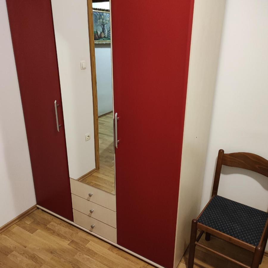 Sostanj Velenje Ravne Sobe Rooms Vrtacnik D O O Luaran gambar