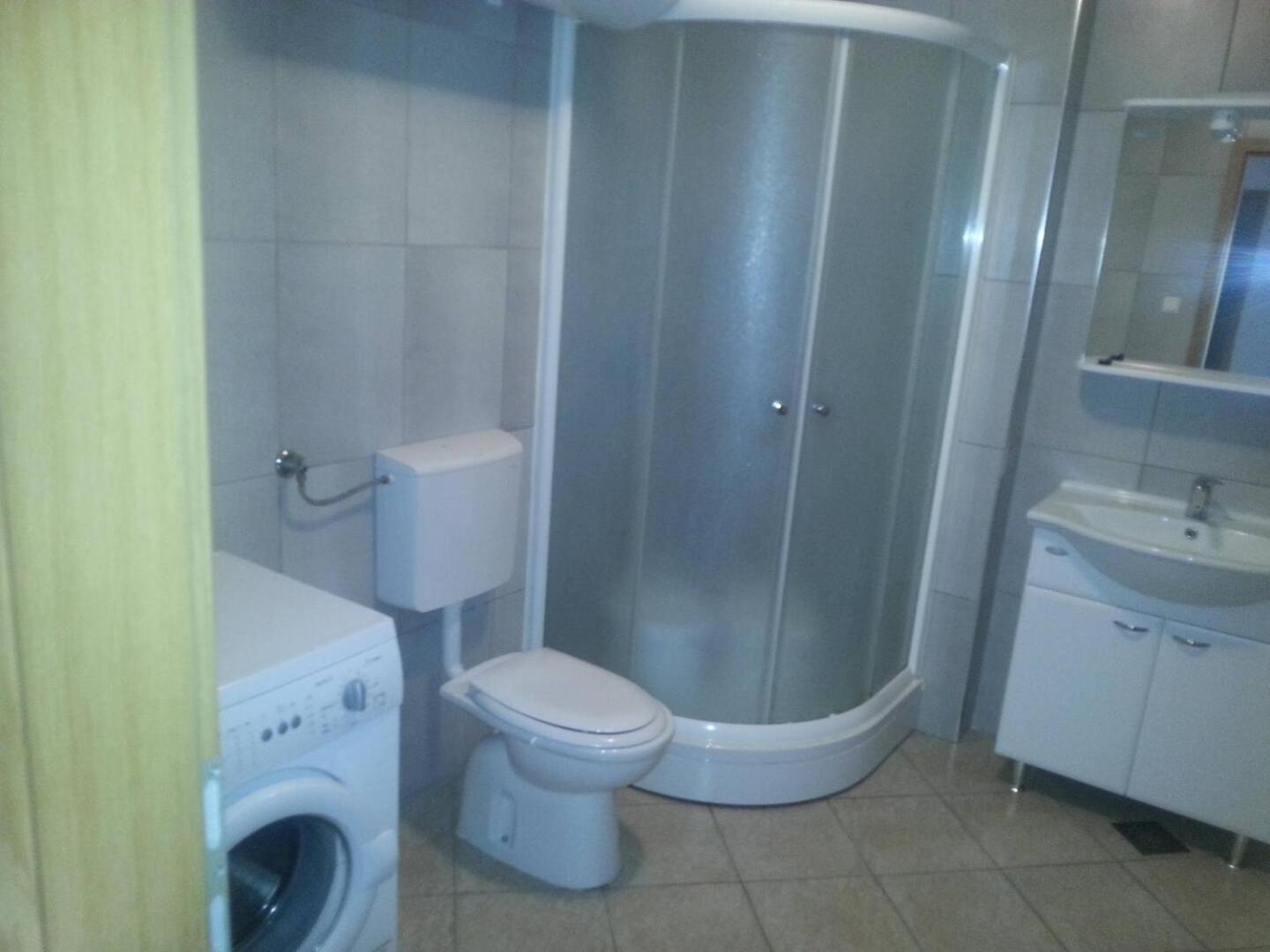 Sostanj Velenje Ravne Sobe Rooms Vrtacnik D O O Luaran gambar