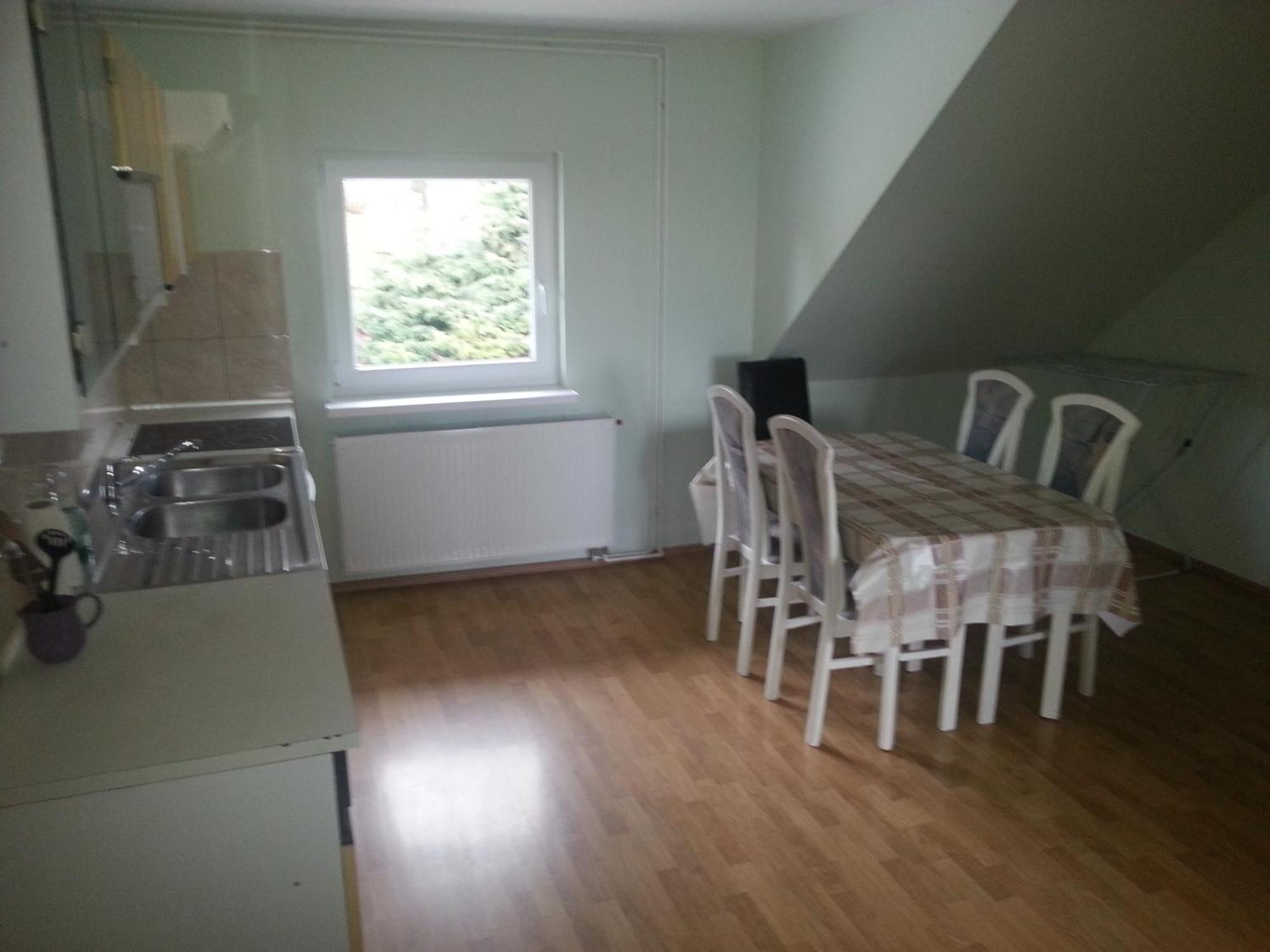 Sostanj Velenje Ravne Sobe Rooms Vrtacnik D O O Luaran gambar