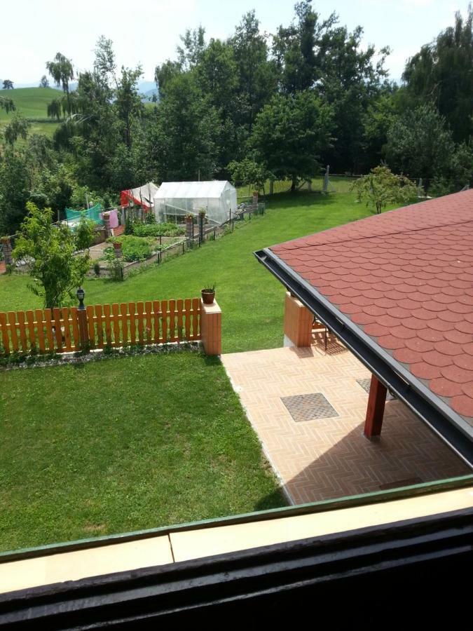 Sostanj Velenje Ravne Sobe Rooms Vrtacnik D O O Luaran gambar
